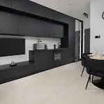 Ogrodowa Near Piotrkowska With Air Conditioning By Renters * Lodz