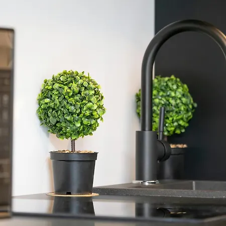 Ogrodowa Apartment Near Piotrkowska With Air Conditioning By Noclegi Renters * Łódź