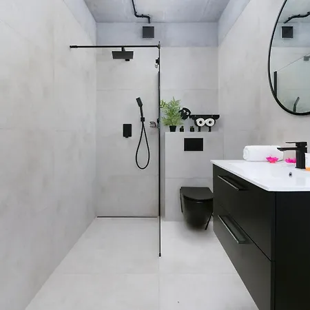 Apartman Ogrodowa Apartment Near Piotrkowska With Air Conditioning By Noclegi Renters *